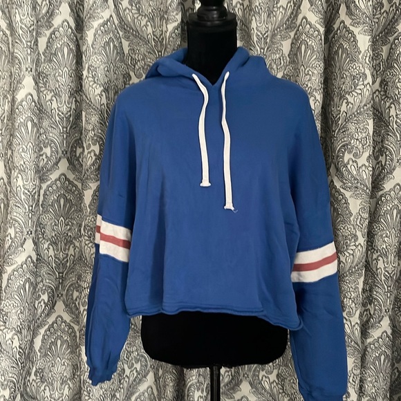 American Eagle Outfitters Tops - American eagle outfitters hoodie